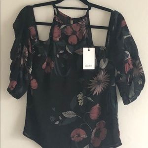 Bardot Floral cold shoulder Blouse Size XS